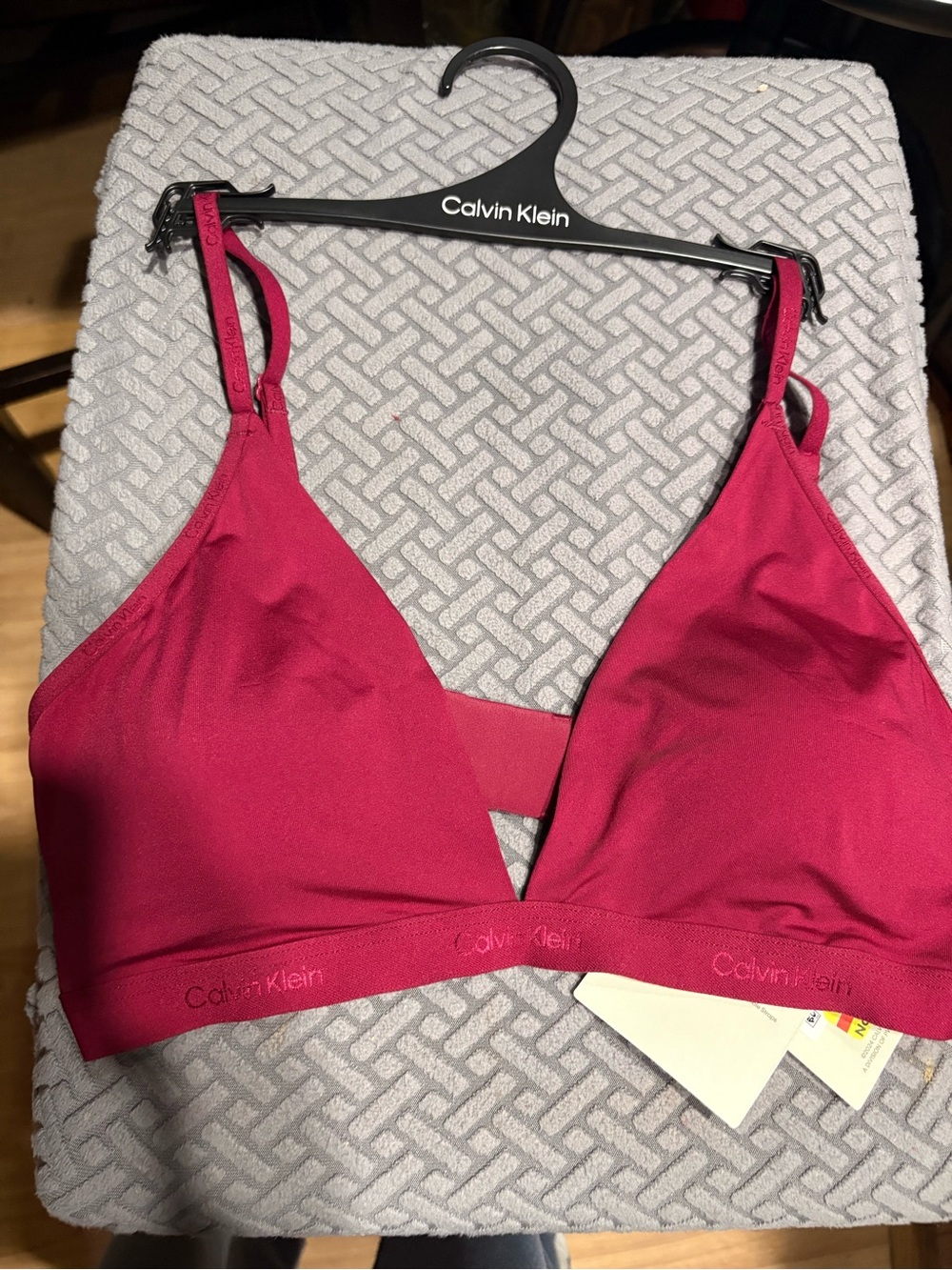 Calvin Klein Raspberry Wireless Triangle Bralette